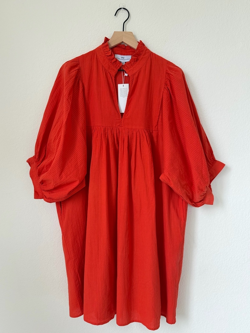 Never A Wallflower Dress Cotton Puff Sleeves Pockets 100% Cotton NWT - Picture 3 of 9